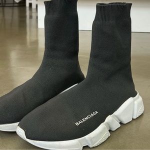 Balenziaga speed trainer
